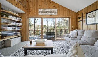 15 Goose Hollow Rd, Campton, NH 03223