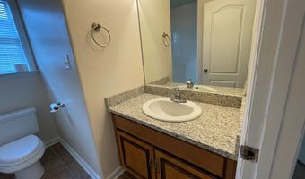 1852 Chestnut Dr, Valdosta, GA 31602