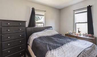 3944 53rd St, Des Moines, IA 50310