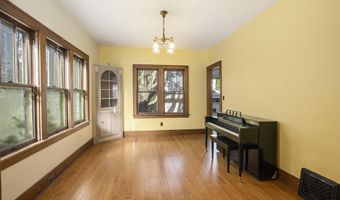 1408 W Washington St, Ann Arbor, MI 48103