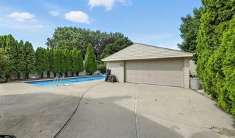 42011 CLAYTON, Clinton Twp., MI 48038