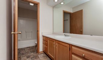 3814 Brookdale Ave, Ames, IA 50010