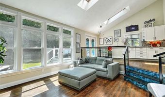 138 Jenckes Hill Rd, Lincoln, RI 02865