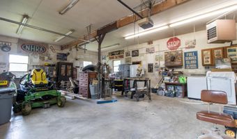 602 SE 13TH St, Aledo, IL 61231