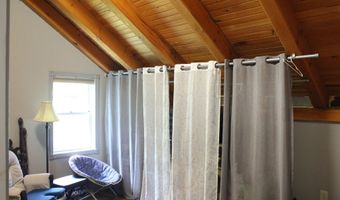 100 Ledge Ln, Bristol, VT 05443