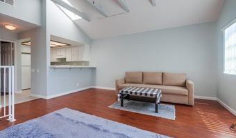 4527 Contour Blvd 4, San Diego, CA 92115