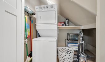 1705 PANSY Ct, Rockaway Beach, OR 97136