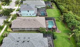 7020 OLD BENTON Dr, Apollo Beach, FL 33572