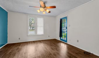 537 S Jefferson Ave, Aurora, MO 65605