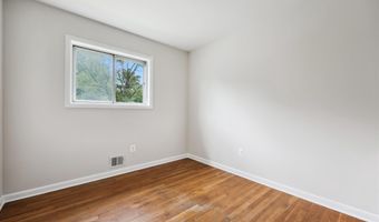 13419 BARTLETT St, Rockville, MD 20853