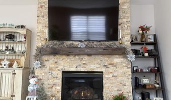 7 Old Mill Ct, Barnegat, NJ 08005