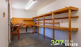 714 Meadow Ln Ave, Cody, WY 82414