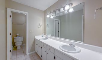 1102 Douglas Dr, Bainbridge, GA 39819