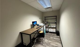 206 SW 8th St 112, Bentonville, AR 72712