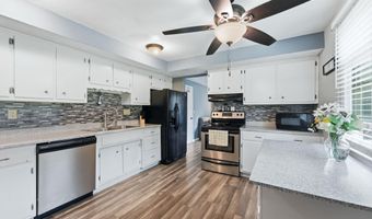 1311 Culbertson Ct, Auburn, IN 46706