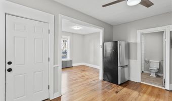 394 Gregory St 2, Bridgeport, CT 06604