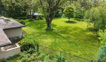 5531 LONG Ct, Appleton, WI 54914