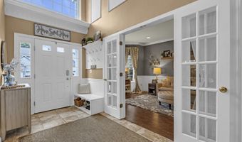 6 Surle Ct, Bayville, NJ 08721