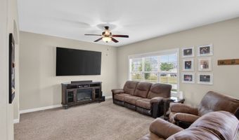 2618 3rd Ave SW, Altoona, IA 50009