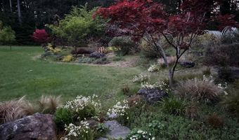 28581 Navarro Ridge Rd, Albion, CA 95410