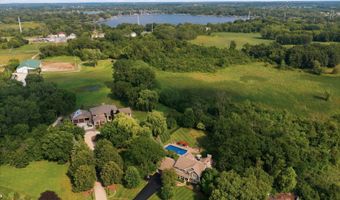 23855 W Sarah Ct, Antioch, IL 60002
