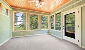 11668 E Laketowne Dr, Albertville, MN 55301