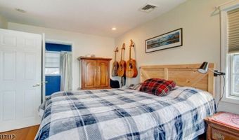 405 Cherry Ridge Rd, Alloway, NJ 07422