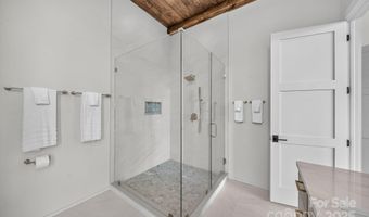 404 Silver Eagle Trl, Banner Elk, NC 28604