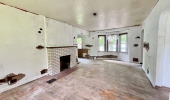 2005 Euclid Dr, Anderson, IN 46011