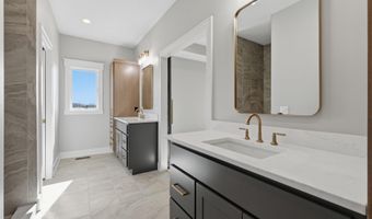 2046 Links Ln, Auburn, IN 46706