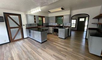 301 Locust St, Alma, AR 72921