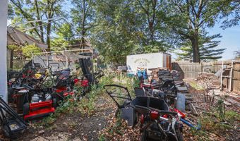 11 Leesville Ave, Avenel, NJ 07001