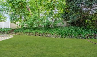 19 W Illinois Ave, Absecon, NJ 08201