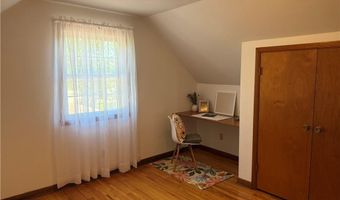 404 N 14th St, Atchison, KS 66002