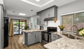 14902 Le Grande Dr, Addison, TX 75001