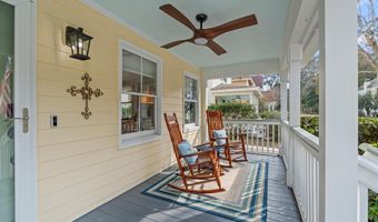 1307 Broad St, Beaufort, SC 29902