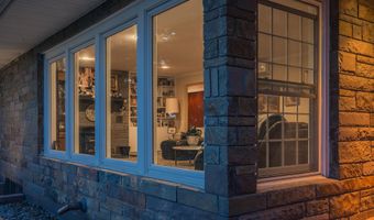 109 Golf Course Rd, Amsterdam, NY 12010