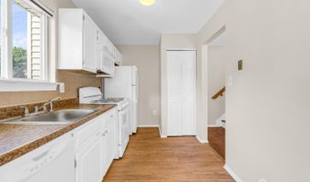 1606 Madaline Dr, Avenel, NJ 07001