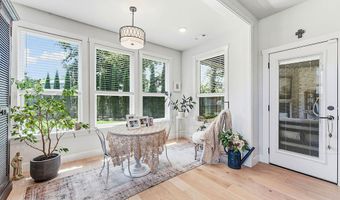 109 SW Autumn Hills Rd, Bentonville, AR 72712