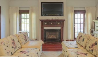 11 Durham St, Belfast, ME 04915