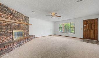 1708 Lawrence St, Bentonville, AR 72712