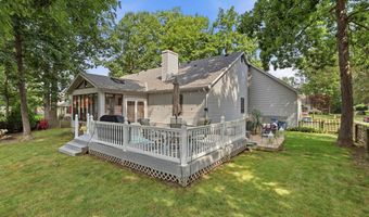 1309 Sanders Dr, Auburn, IN 46706