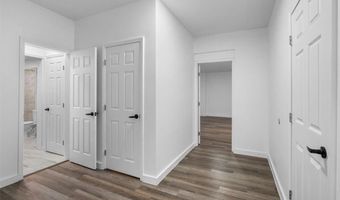 350 Wembley Cir, Atlanta, GA 30328