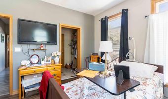 1191 ROBERTS Dr, Bloomfield, NM 87413