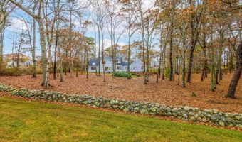 189 Dromoland Ln, Barnstable, MA 02630