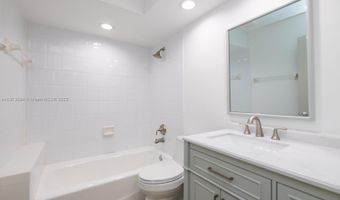 20729 NE 32nd Ave, Aventura, FL 33180