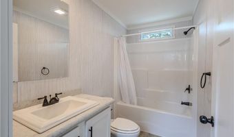 1346 Newport Ave, Attleboro, MA 02703