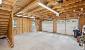 26 Grove St, Bath, ME 04530