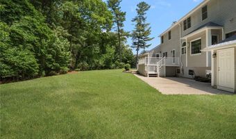 95 River Farm Dr, East Greenwich, RI 02818