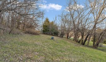 731 E 1100 Rd, Baldwin City, KS 66006